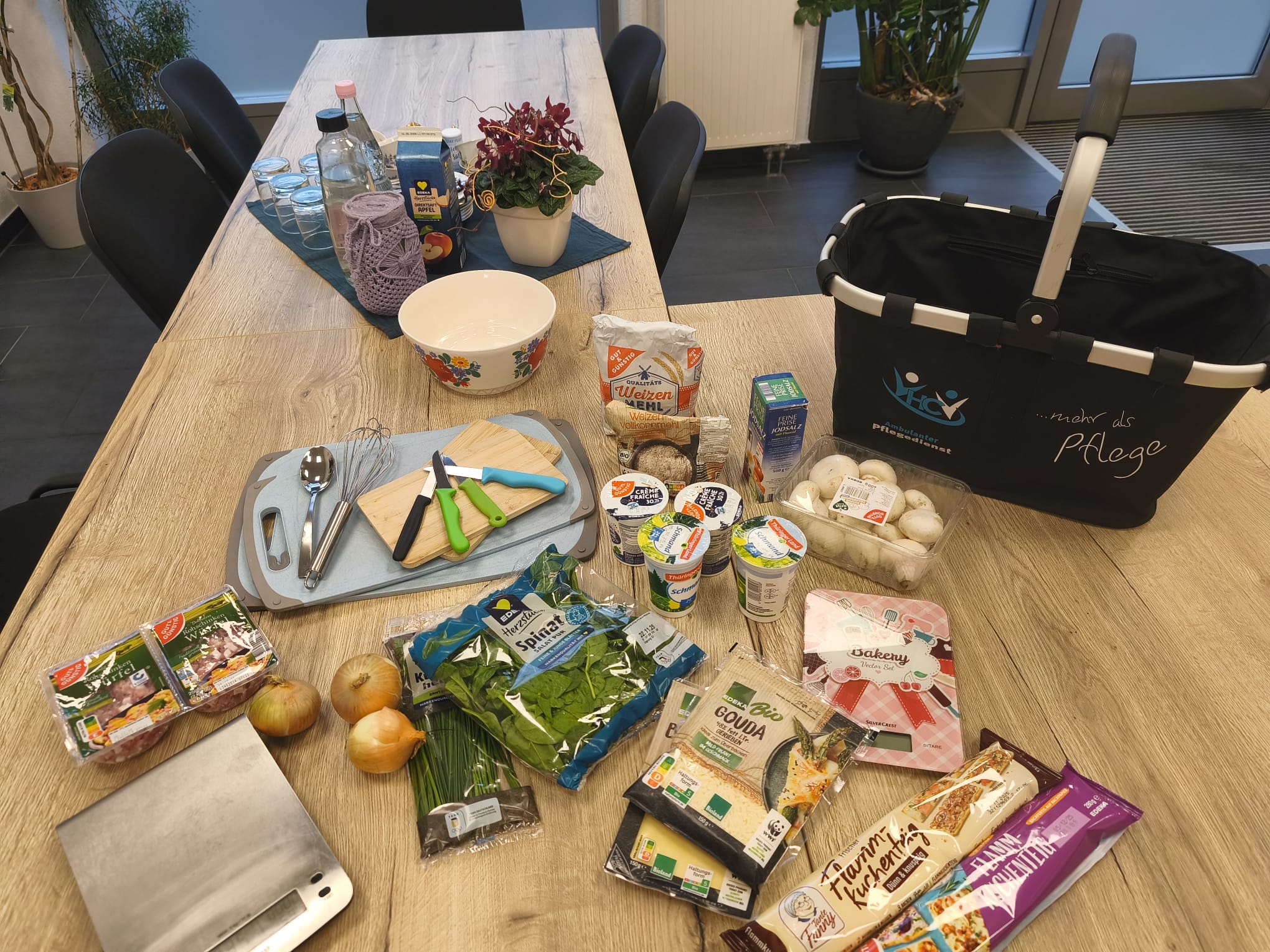 Wir backen Flammkuchen