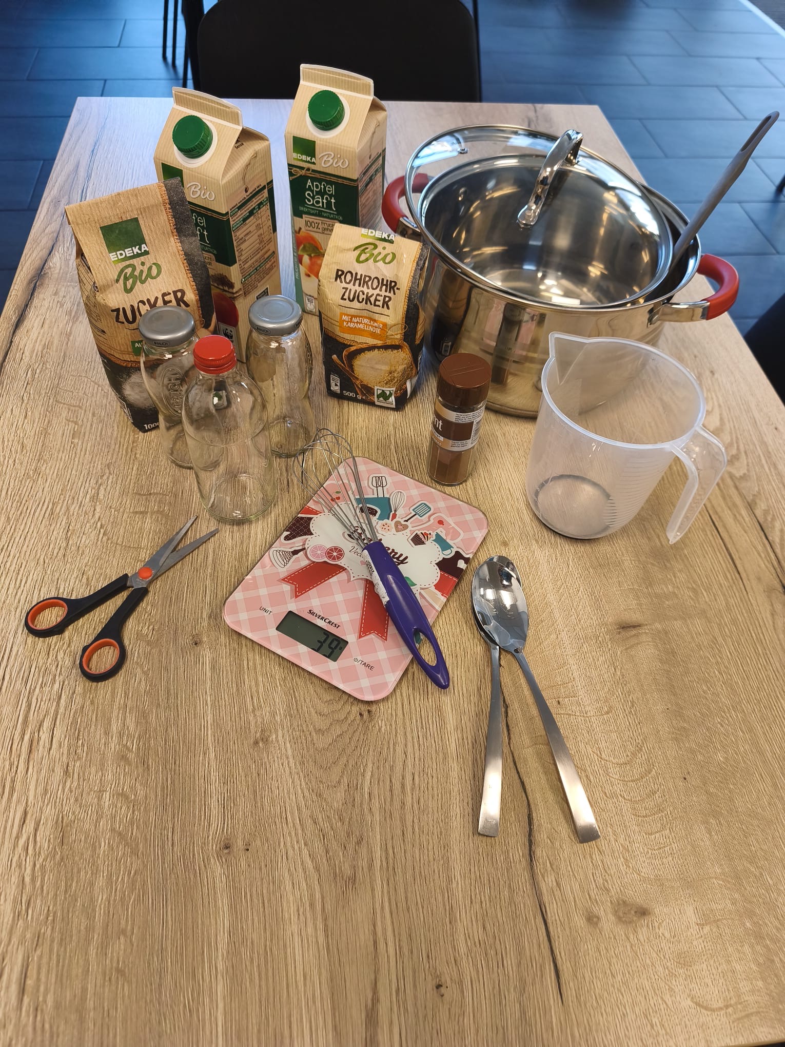 Wir kochen Apfel-Zimt-Sirup